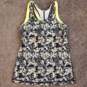 Lululemon floral work out tank with built in bra